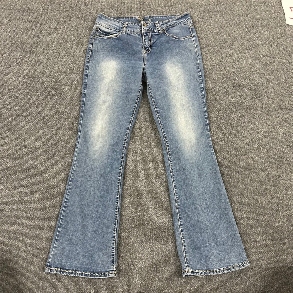 Royalty Jeans Womens Size 11 Blue Bootcut Mid Rise Embroidered Pockets Denim